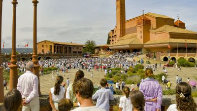 Jornada mariana de la familia en el santuario de Torreciudad. / Europa Press