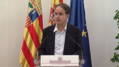 Roberto Bermúdez de Castro, en su comparecencia para valorar la reunión. / DGA
