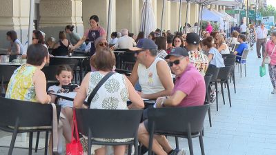 Se esperan más de 100.000 personas para San Lorenzo. / Aragón TV