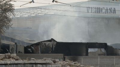 Incendio en la industria química Adiego Hermanos en La Cartuja (Zaragoza)./ Aragón TV