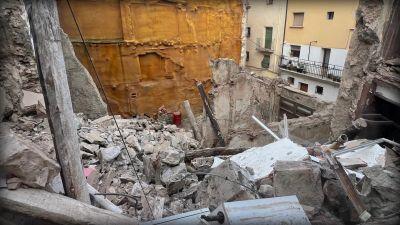 La casa derribada y la colindante se encontraban declaradas en ruina. / Ayuntamiento de Alcañiz