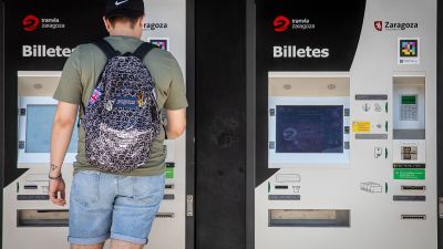 Un tramo de la Línea 1 del Tranvía en el Actur, fuera de servicio los días 26 y 27. / Europa Press