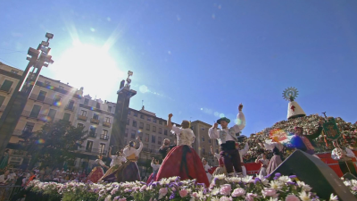 Imagen de archivo de la Ofrenda de Flores del Pilar. / Aragón TV