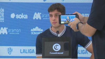 El jugador de la SD Huesca, Enol Rodríguez, ha comparecido en rueda de prensa.