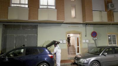 Consternación en Librilla (Murcia) por el asesinato por asfixia de una vecina de 19 años. / EFE