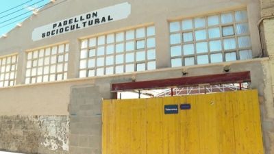 Las obras del pabellón permanecían paralizadas por el abandono del adjudicatario. / Aragón Tv