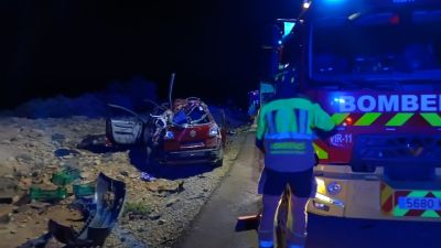Accidente en la A-1701, entre Nogueruelas y Linares de Mora. / DPT