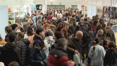 La cita, organizada por el Ayuntamiento de Zaragoza, atrae a las figuras más importantes del mundo del tebeo y la ilustración. / Aragón TV