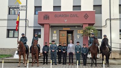 La Guardia Civil continúa con la presencia del Grupo de Caballería, en Teruel. / Guardia Civil