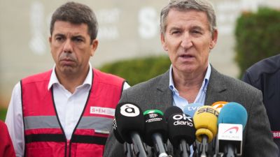 Feijóo junto Mazón el 31 de octubre de 2024. / Europa Press. Jorge Gil