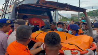 La Policía ha abierto una investigación para determinar las causas del naufragio. / Efe
