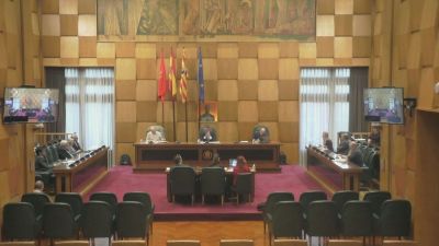 Sesión en el Ayuntamiento de Zaragoza este martes. / Aragón TV