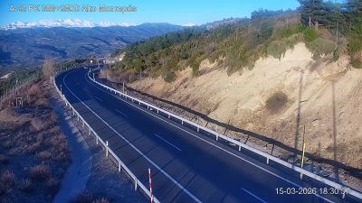 Carretera A-23 a su paso por el término municipal de Caldearenas, a un kilómetro aproximado del lugar del accidente / DGT