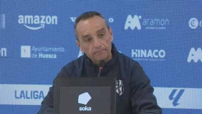 José Luis Oltra en la rueda de prensa previa al encuentro ante el Almería.