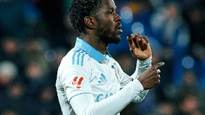 Paul Akouokou, durante un partido