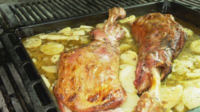 El Fuelle, de Zaragoza, se ha llevado el premio a Mejor Ternasco Asado Tradicional / Aragón TV
