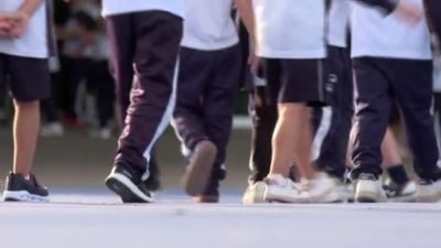 Escolares en el patio de recreo. / Aragón TV