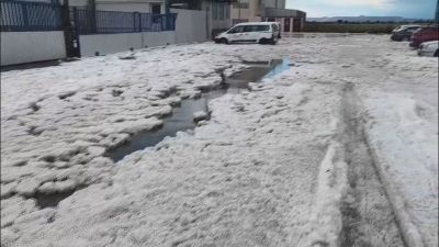 Así han quedado Gallur tras la fuerte granizada registrada este lunes. / Aragón TV
