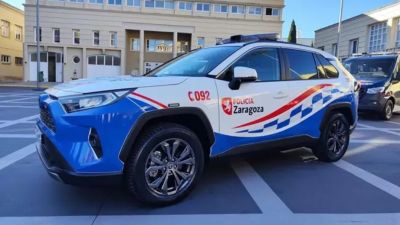Un vehículo de las Policía Local de Zaragoza. / Europa Press