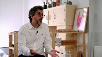 El ilustrador Jesús Cisneros. / Aragón TV