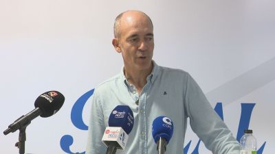 Javier Garcés hablando ante la prensa. Foto: Aragón Deporte
