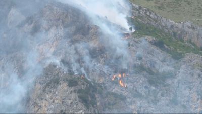 Imágenes de este jueves del incendio en Peña Montañesa