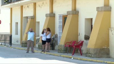 Los vecinos de algunos municipios desalojados podrían empezar a regresar este lunes.