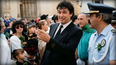 Ernesto Escar recibe esta miércoles la Parrilla de Oro 2026 por su labor, durante casi 4 décadas, al frente del área de protocolo del Ayuntamiento de Huesca