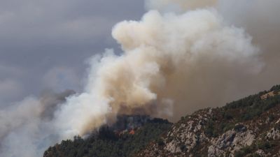 Imagen aérea del incendio originado en el municipio de Viu, en la Comarca de Ribagorza.