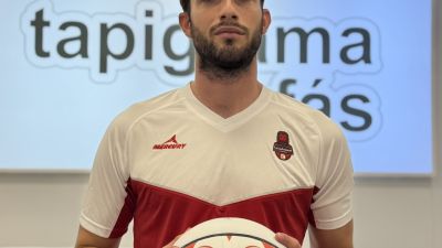 Rueda de prensa de presentación del jugador del Casademont Zaragoza Sergi García