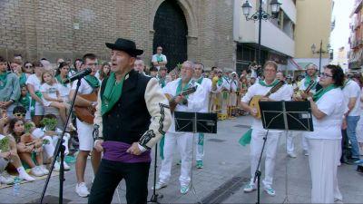 Roberto Ciria ha interpretado una jota antes de la actuación de los Danzantes.