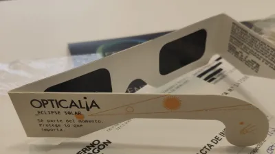 Modelo de gafas de Opticalia retirado del mercado.