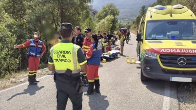 El herido ha sido atendido por personal de la UME y el 061 antes de ser evacuado por el helicóptero del 112.