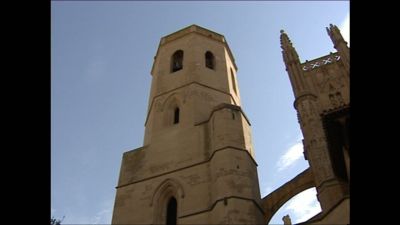 El 22 de agosto de 2007, vecinos y turistas de Huesca pudieron visitar por primera vez la torre de la catedral y disfrutar de sus vistas.