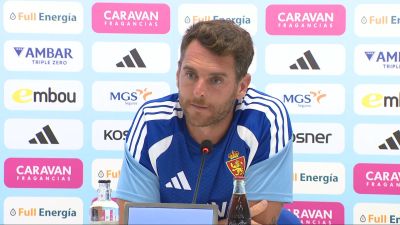 El entrenador del Real Zaragoza, Ibai Gómez, en rueda de prensa.