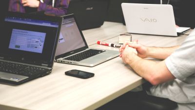 La formación está relacionada con áreas con alta demanda laboral.