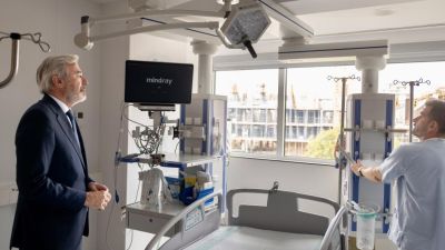 El presidente Azcón, en la nueva UCI Pediátrica del Hospital Infantil Miguel Servet.
