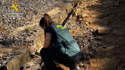 La Guardia Civil de Barbastro detiene a un grupo criminal por robo de cableado de cobre de la vía férrea.