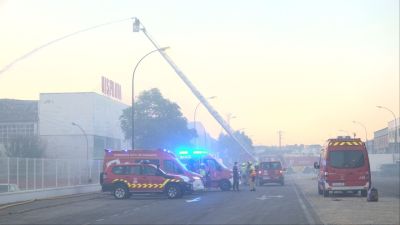 Aunque está estabilizado, todavía exiten zonas incandescentes con altas temperaturas.