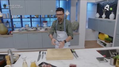 Programa gastronómico con Daniel Yranzo que pretende entretener, divertir y enseñar entre fogones los secretos de la cocina como siempre con mucho humor. ´La Pera Limonera´ propone desde comidas tradicionales a platos exóticos pasando por recetas de otros lugares del país, dando siempre un toque limonero y aragonés a cada uno de ellos utilizando ingredientes de la tierra y demostrando que la cocina puede ser sencilla, económica y no por ello aburrida.