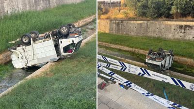 El camión de la basura accidentado en Barbastro.