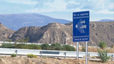 Uno de los radares que más sanciones registra está en Huesca, en la carretera que une la capital con Siétamo.