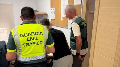 Investigado en el Somontano por ir conduciendo al curso de recuperación del carné de conducir.