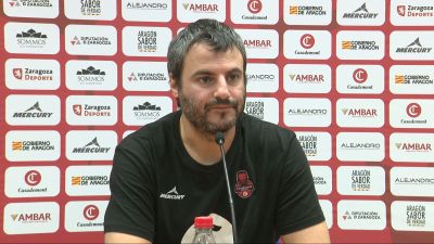 Carlos Cantero en rueda de prensa previa al partido ante Gernika