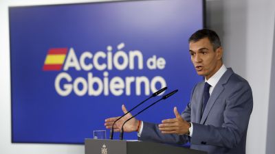 El presidente del Gobierno, Pedro Sánchez, en rueda la de prensa tras la reunión del Consejo de Ministros, este martes en el Palacio de la Moncloa