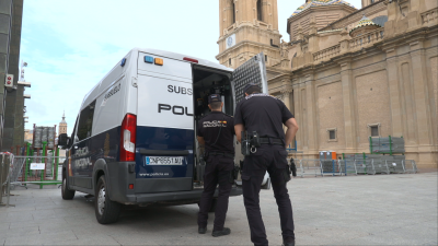 La Policía Nacional incrementa su presencia en las calles durantes las Fiestas del Pilar.