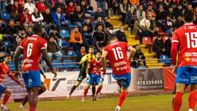 El Club Deportivo Teruel ha caído en Pinilla ante el Águilas FC.
