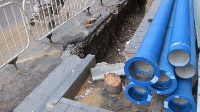 Tuberías en una obra en la calle (Foto de ARCHIVO)EUROPA PRESS05/7/2016
